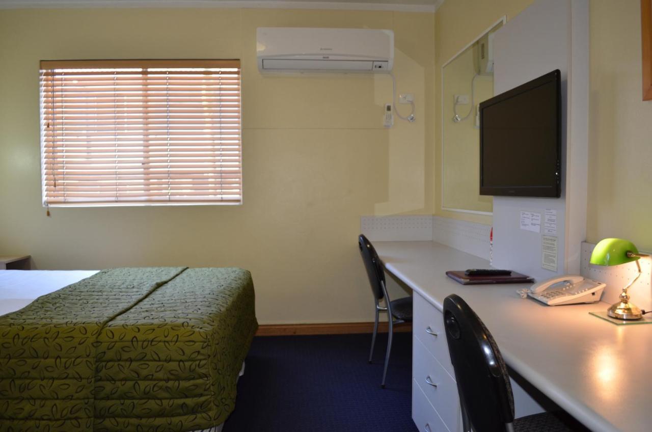 Airport Motel Brisbane Exterior photo