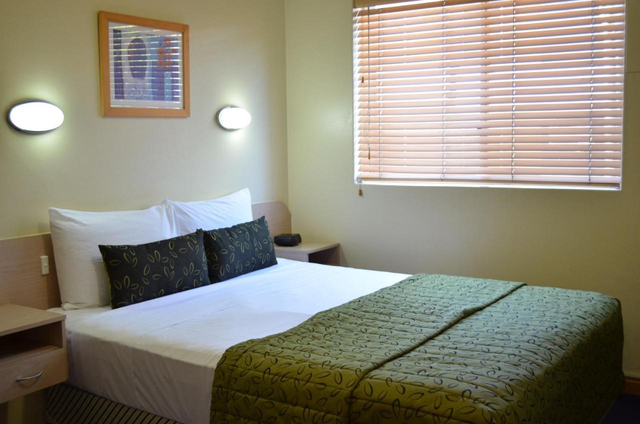 Airport Motel Brisbane Exterior photo