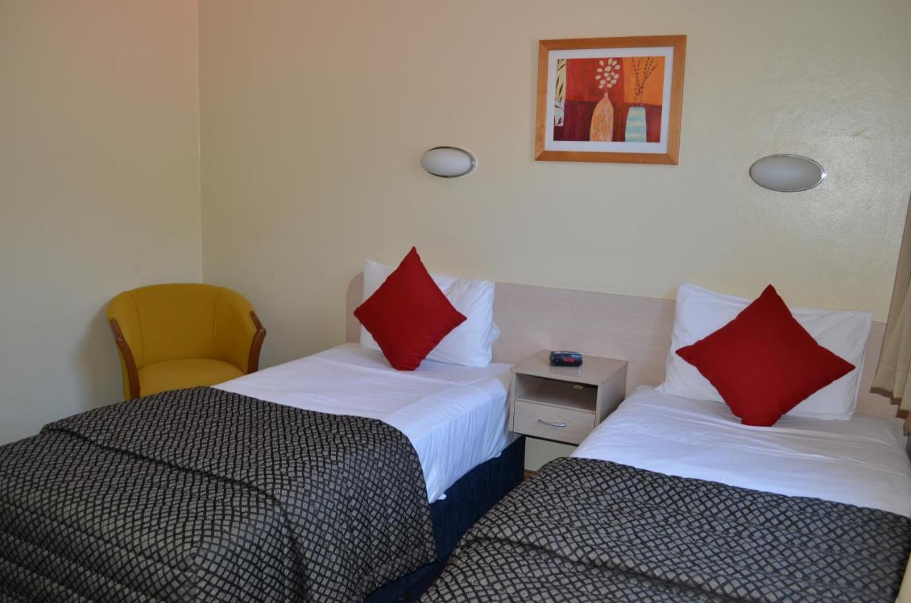 Airport Motel Brisbane Exterior photo