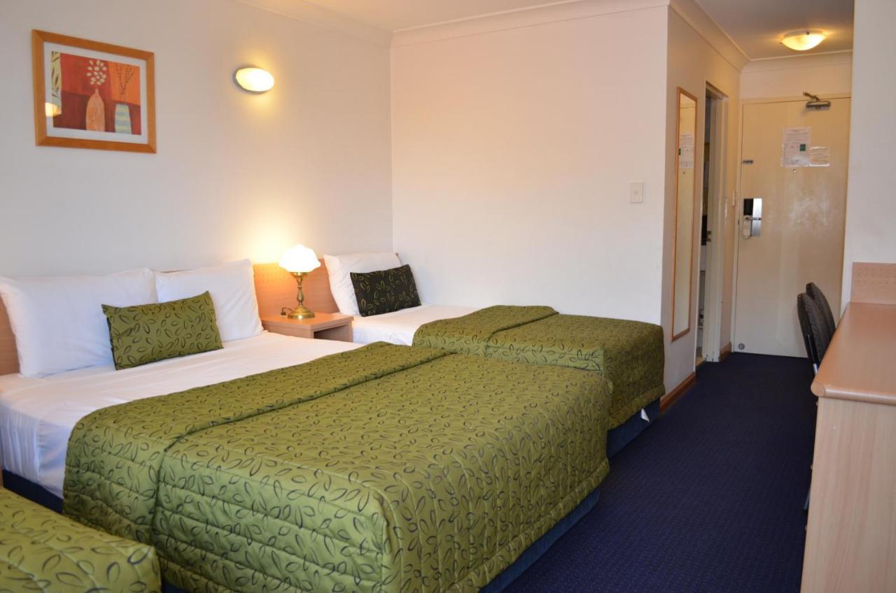 Airport Motel Brisbane Exterior photo